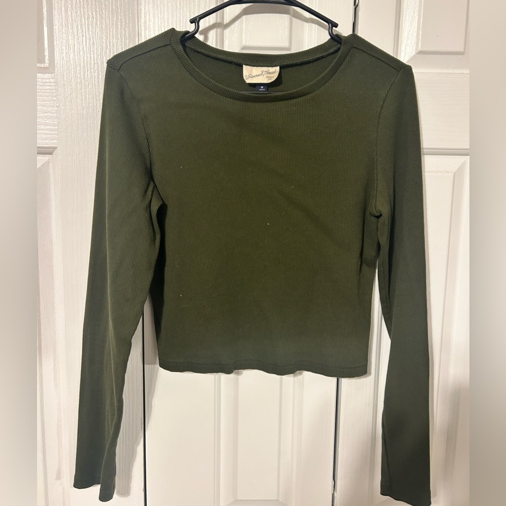 Universal Thread Cropped Long Sleeve Tee